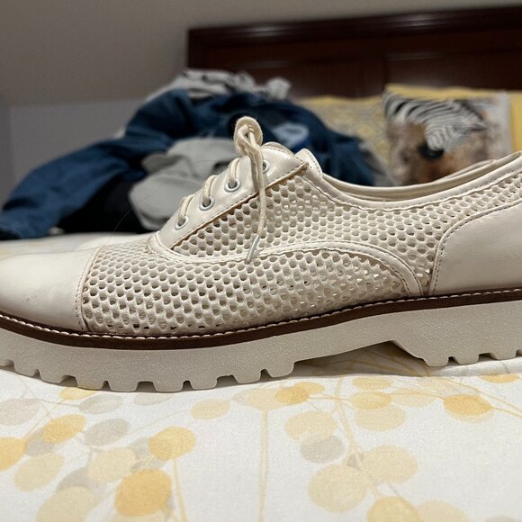 Steve Madden Brinkkly White Mesh Lace Up Shoe ~Size 9~ - Picture 3 of 4